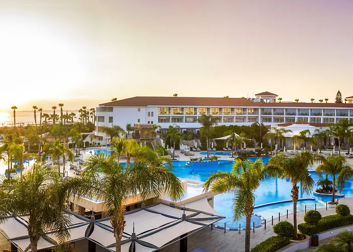 olympic-lagoon-resort-paphos